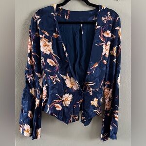 Free People Women's Blue Floral Wrap Kimono Top Size XSmall Long Sleeves